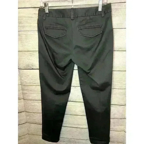 Banana Republic Weekend Chino Pants - Picture 3 of 6